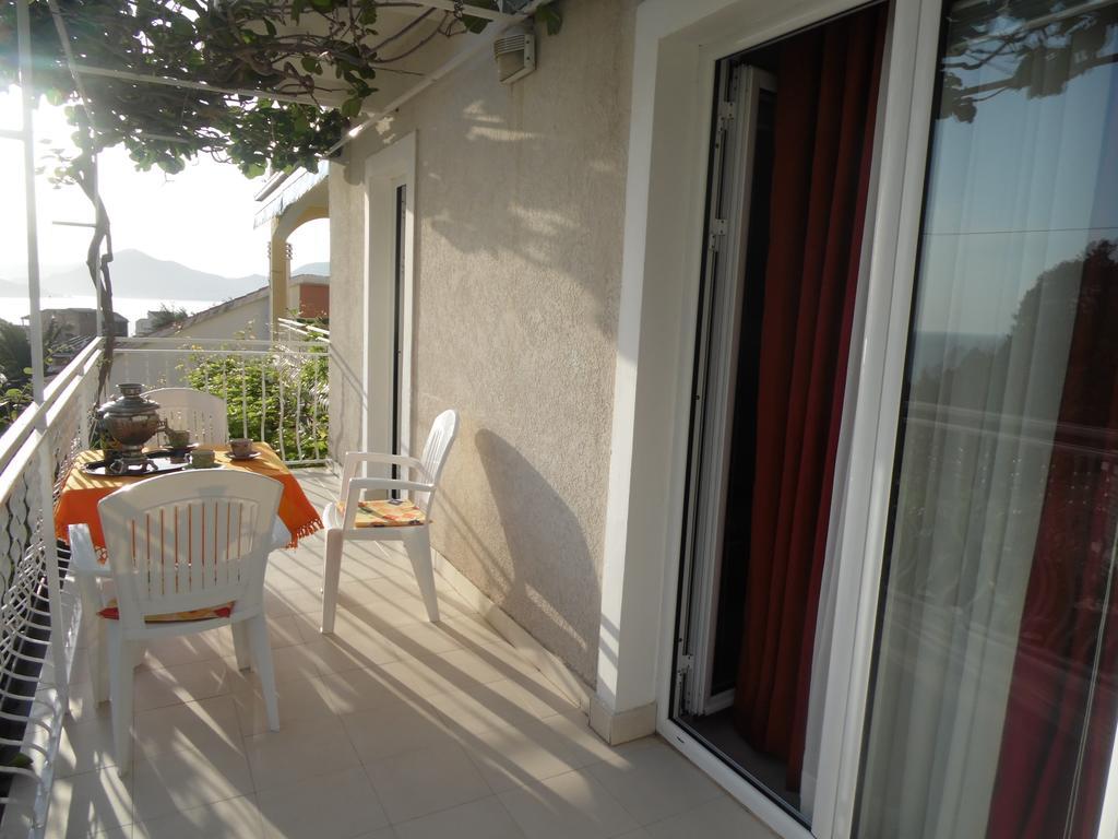 Apartments Slavica Jovanovic Sveti Stefan Room photo