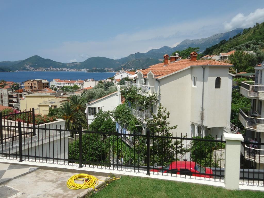 Apartments Slavica Jovanovic Sveti Stefan Exterior photo