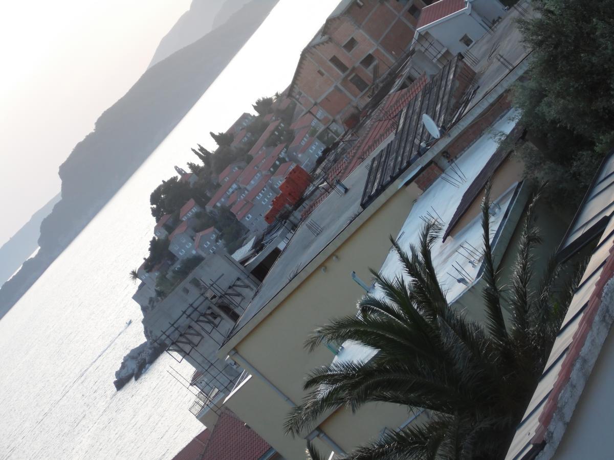Apartments Slavica Jovanovic Sveti Stefan Exterior photo