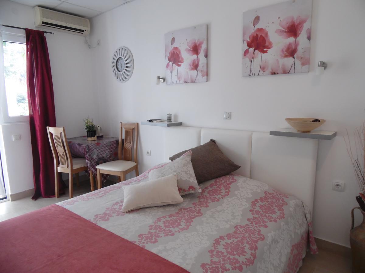 Apartments Slavica Jovanovic Sveti Stefan Exterior photo